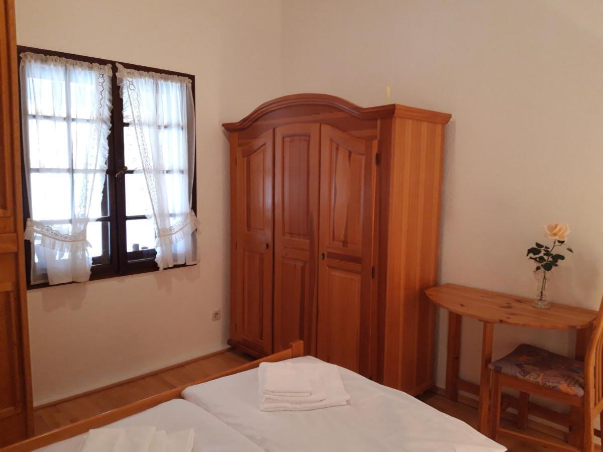 Villa Apartments Oliva Seget Vranjica Eksteriør bilde