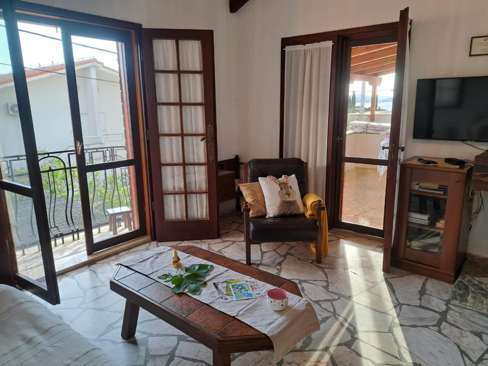 Villa Apartments Oliva Seget Vranjica Eksteriør bilde