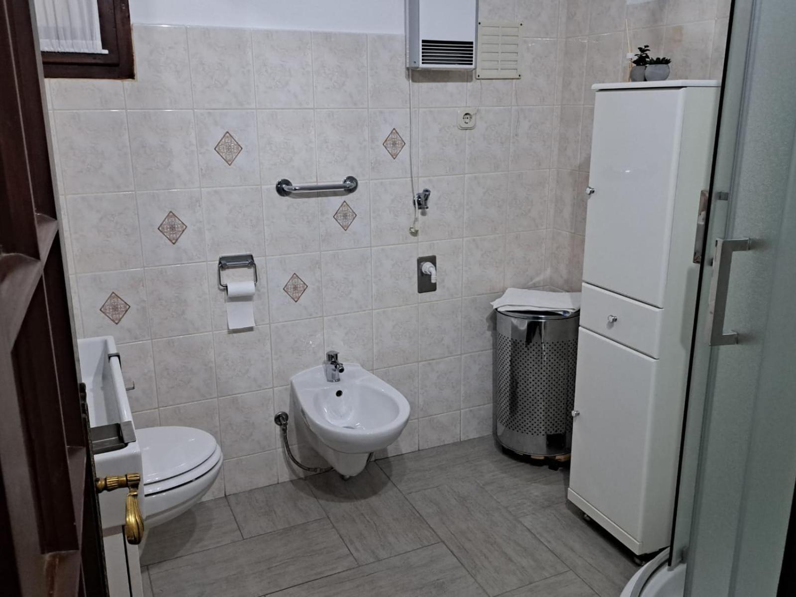 Villa Apartments Oliva Seget Vranjica Eksteriør bilde